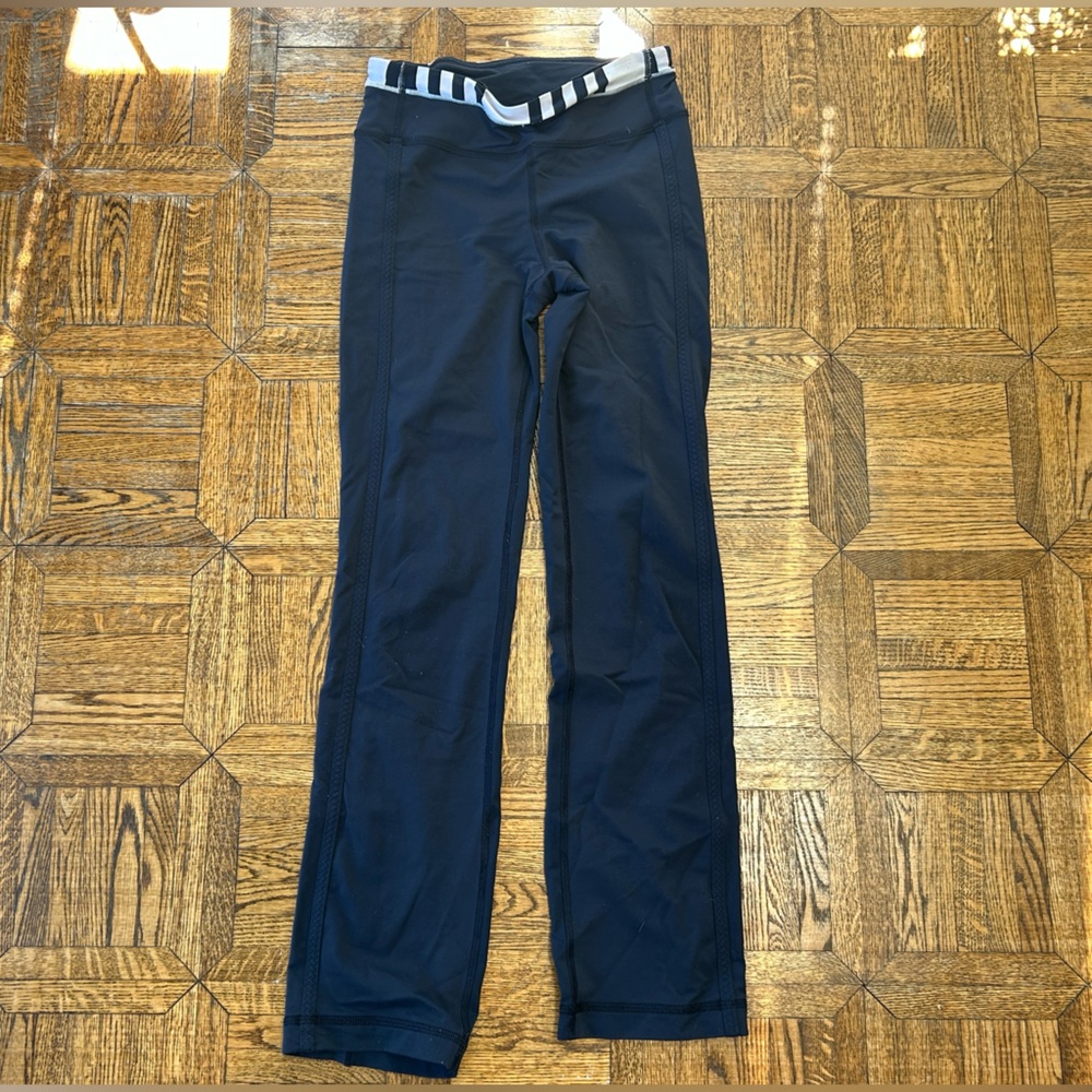 Lululemon Navy Blue leggings